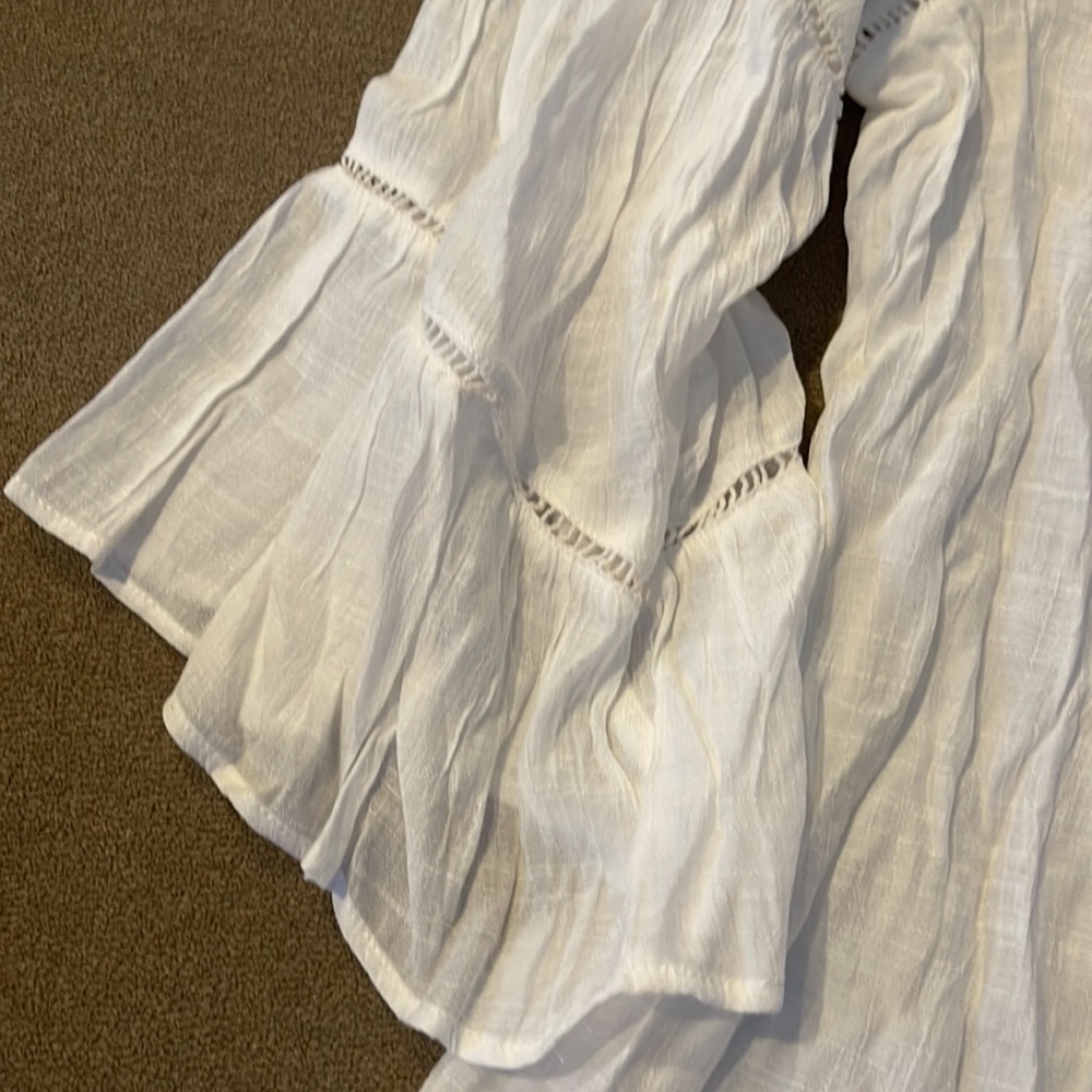 JM Sportswear Est 1946 White Sheer Blouse Top New - Picture 2 of 7